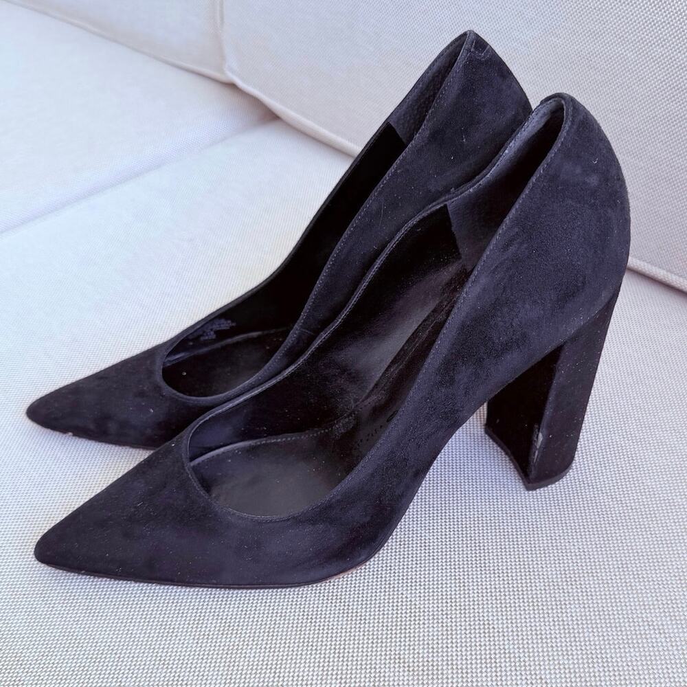 Marc Fisher Classic Black Suede Block Heel Pumps Size 8.5 EUC